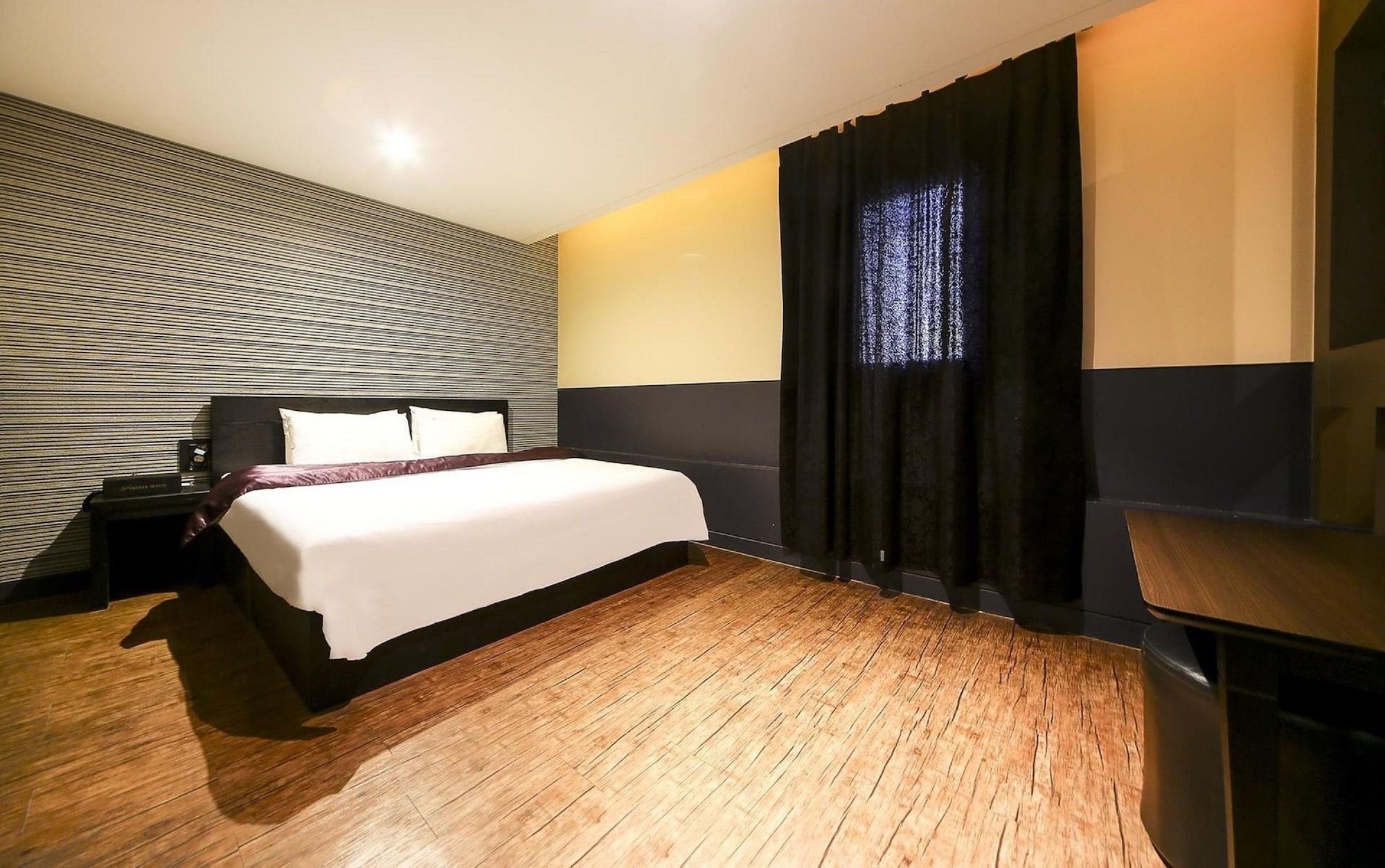 Hotel Pavia Bucheon Eksteriør bilde