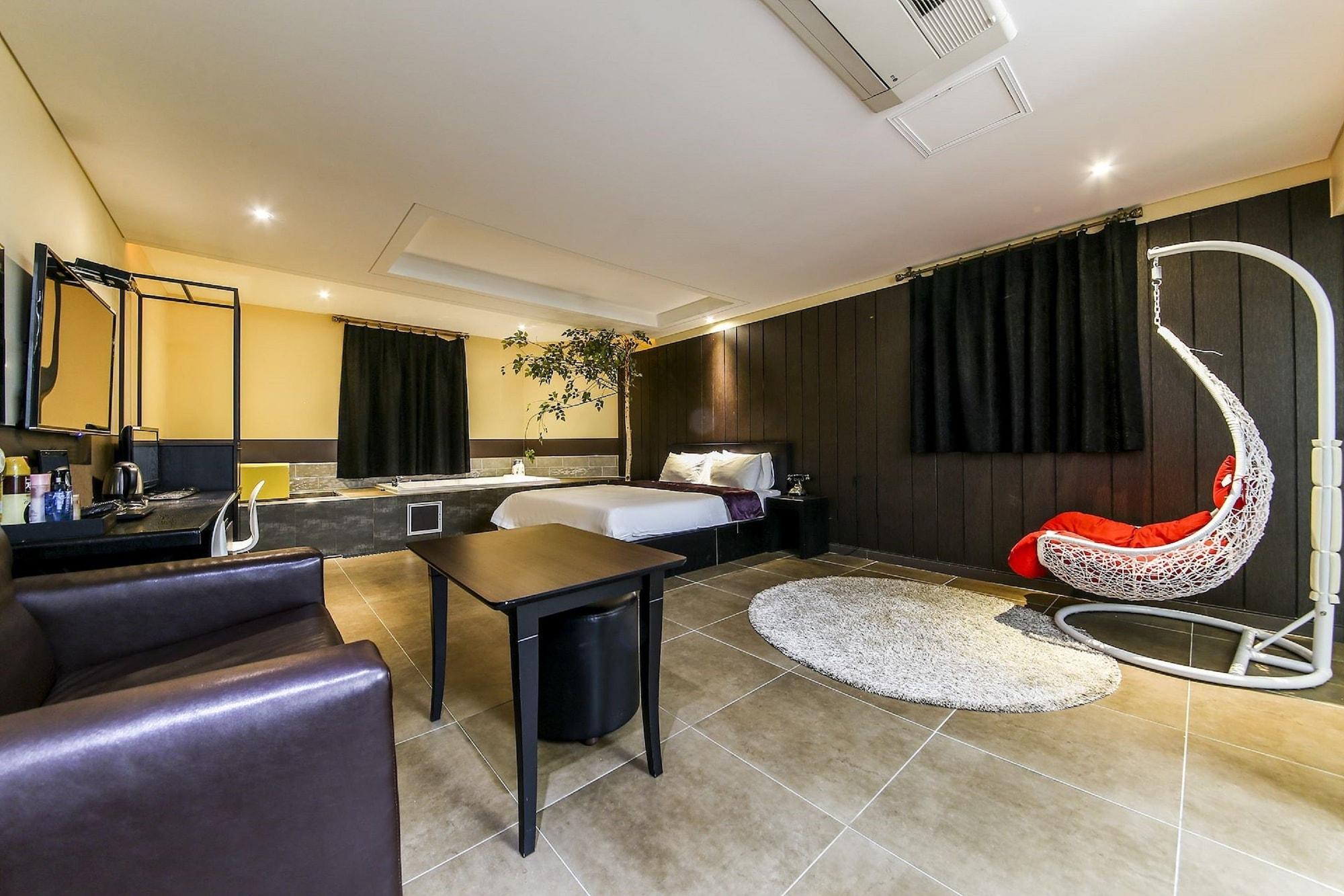 Hotel Pavia Bucheon Eksteriør bilde